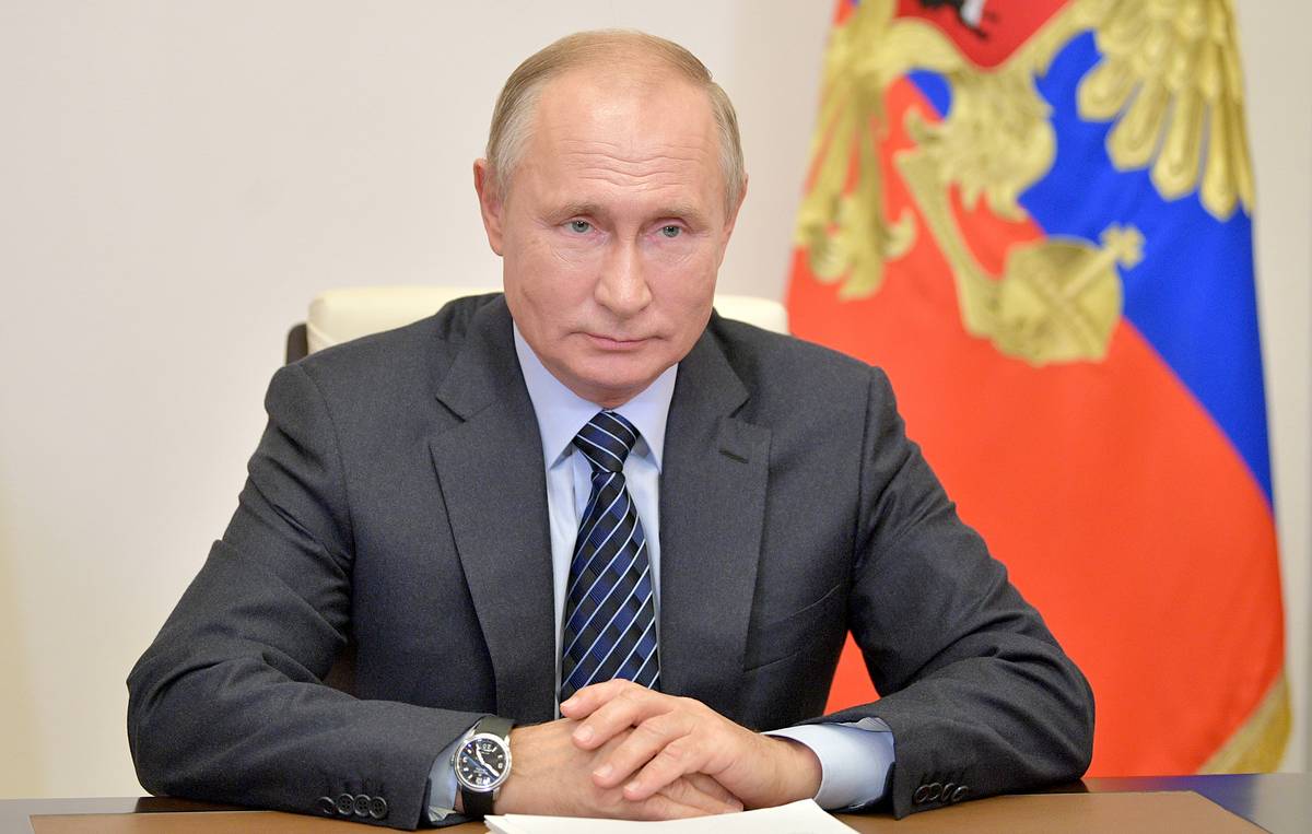 Press review: Putin offers missile moratorium and Biden says Russia biggest threat to US