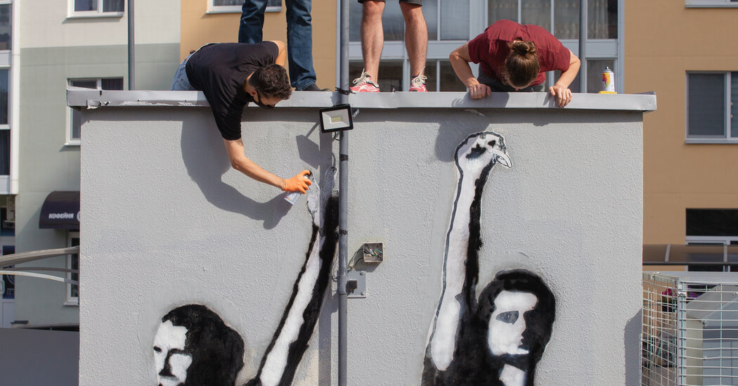 The Battle for the Mural &mdash; and the Future of Belarus