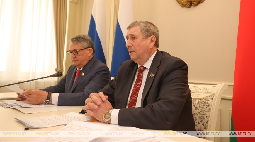 Belarus, Russia plan to sign agreements worth $1bn at regional forum