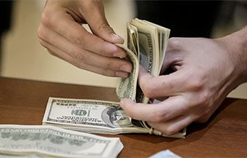 "Perfectly Counterfeit" Dollars Have Appeared In Belarus